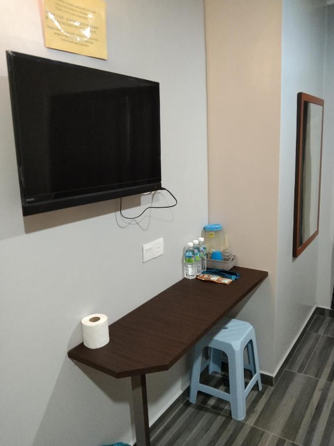One World Hotel Kulai Exterior photo
